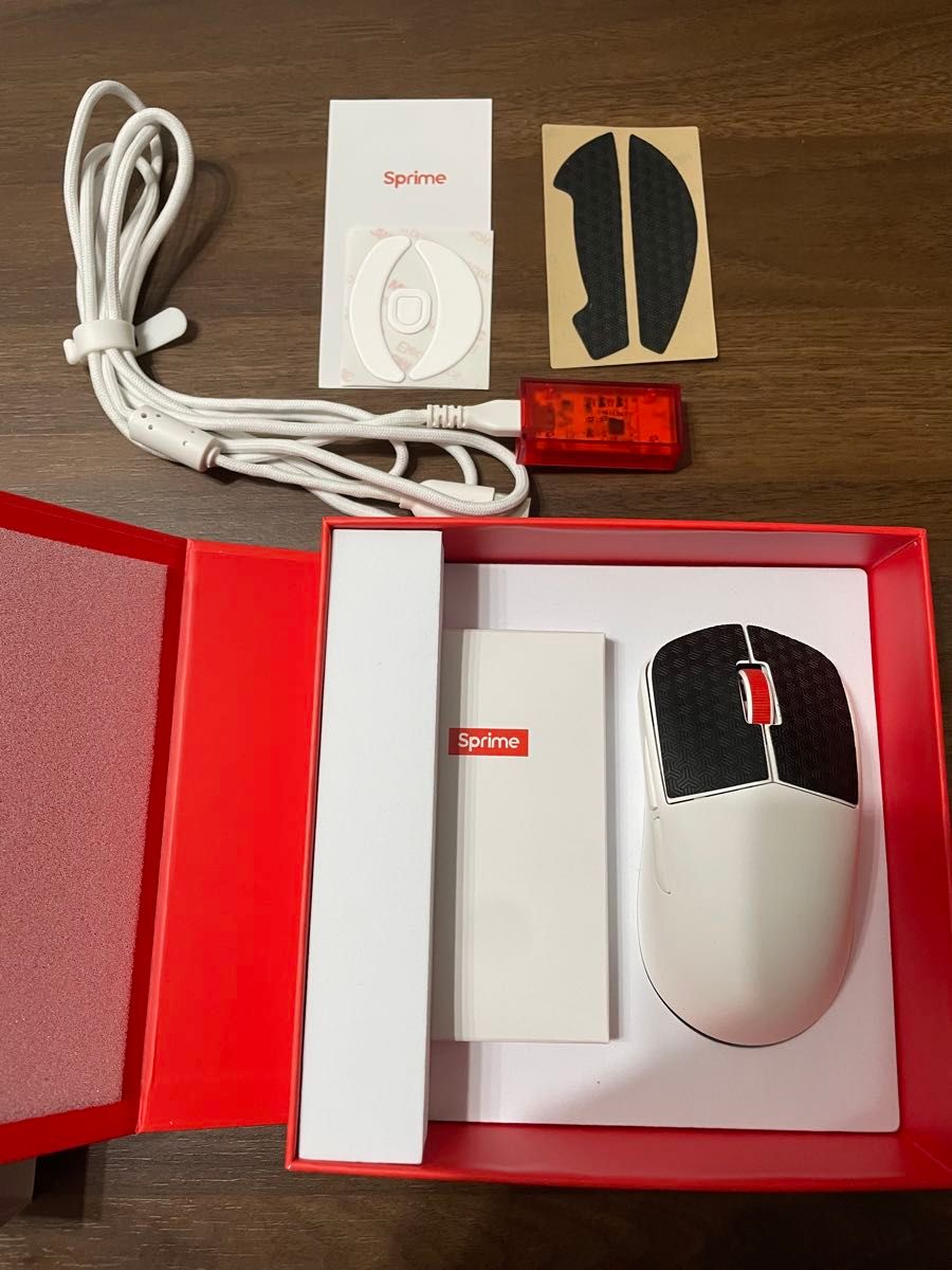 Sprime PM1 Hyper Lightweight Wireless Ergo Gaming Mouse Sprime PM1 Hyper Lightweight Wireless Ergo Gaming Mouse