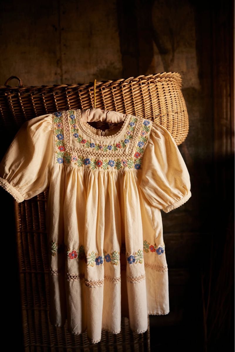 Apolina Patsy Dress 7-9y ワンピース ドレス アポリナ 刺繍 8y Apolina Patsy Dress 7-9y ワンピース ドレス アポリナ 刺繍 8y