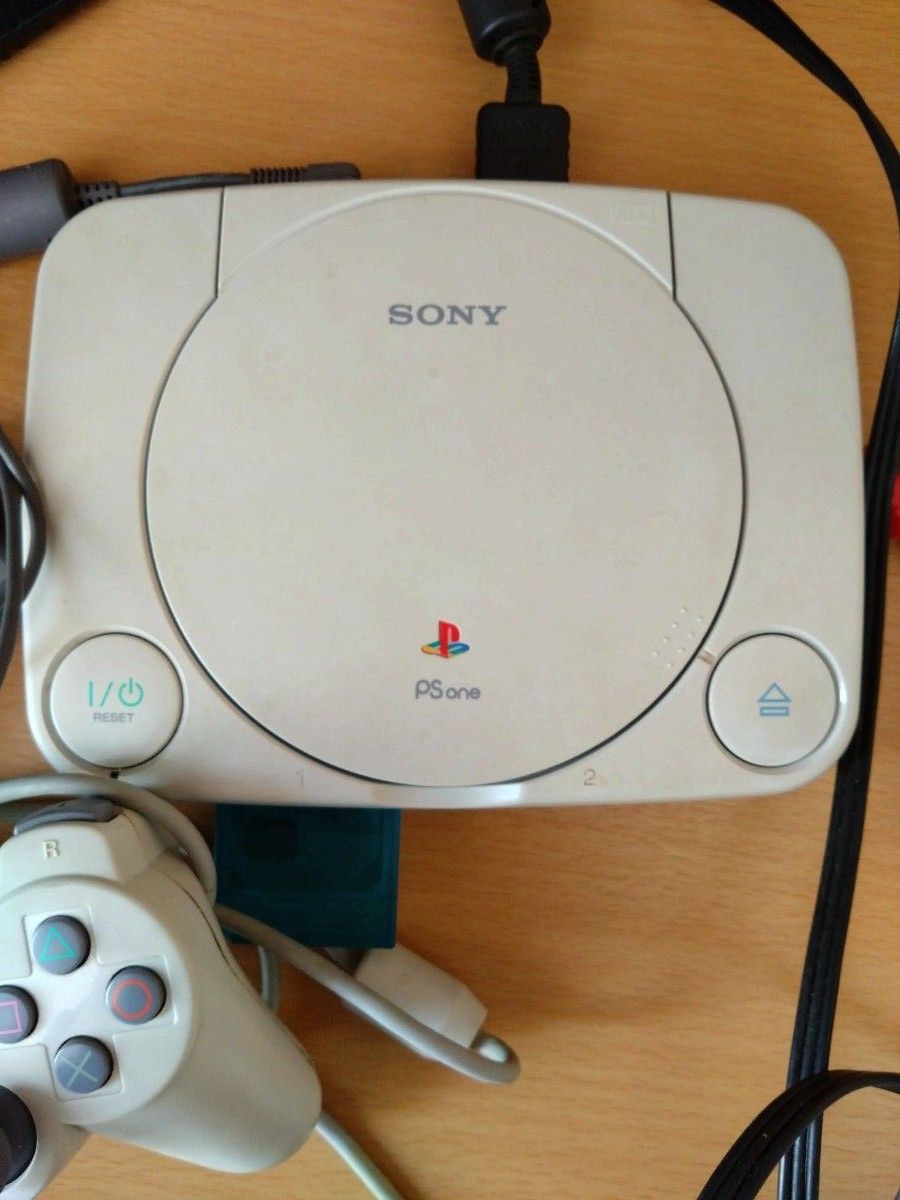 SONY PSone SCPH-100本体+電源AVケーブル+コントローラー+ SONY PSone SCPH-100本体+電源AVケーブル+コントローラー+