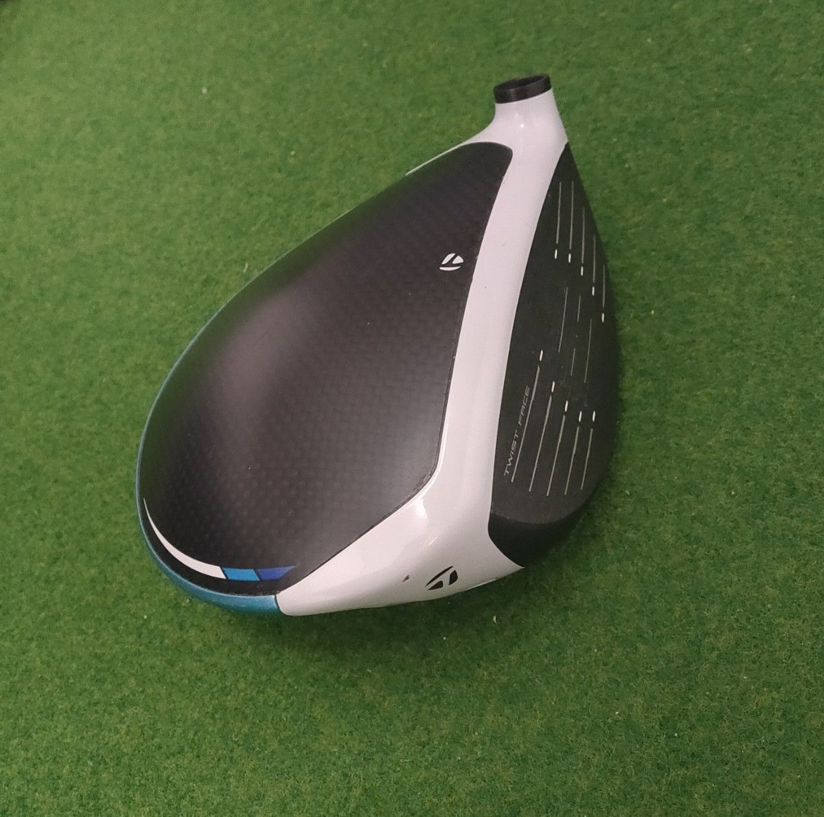 TaylorMade SIM2 MAX ドライバー 9 0° ヘッドのみ TaylorMade SIM2 MAX ドライバー 9 0° ヘッドのみ