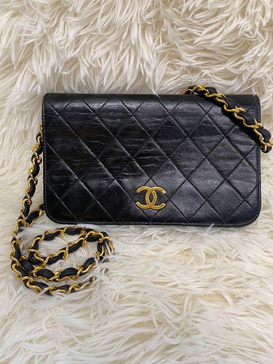 CHANEL マトラッセ シャネル チェーンショルダーバッグ ココ CHANEL マトラッセ シャネル チェーンショルダーバッグ ココ