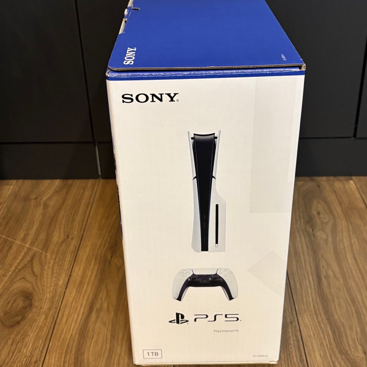 新品未使用】PlayStation5 slim CFI-2000A01 PS5 本体 本体 新品未使用】PlayStation5 slim CFI-2000A01 PS5 本体 本体