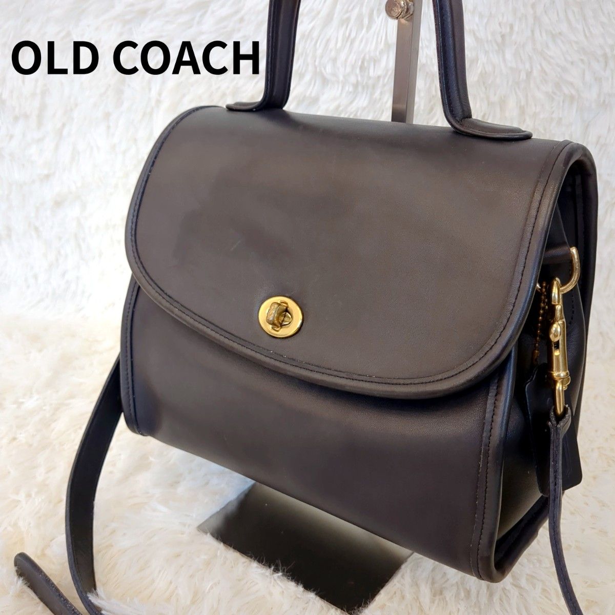 美品 オールドコーチ 2way ショルダーバッグ ターンロック 美品 オールドコーチ 2way ショルダーバッグ ターンロック
