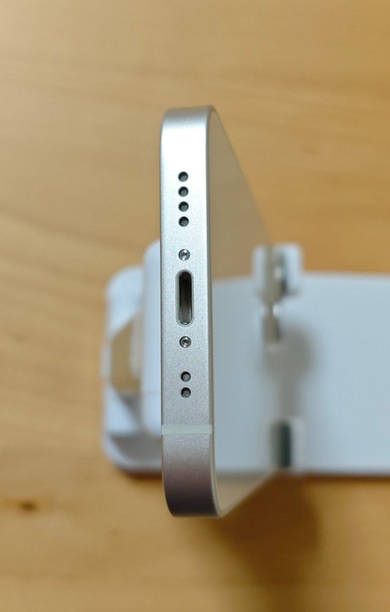 美品 iPhone13 mini 128GB バッテリー88% スターライト SIM 美品 iPhone13 mini 128GB バッテリー88% スターライト SIM