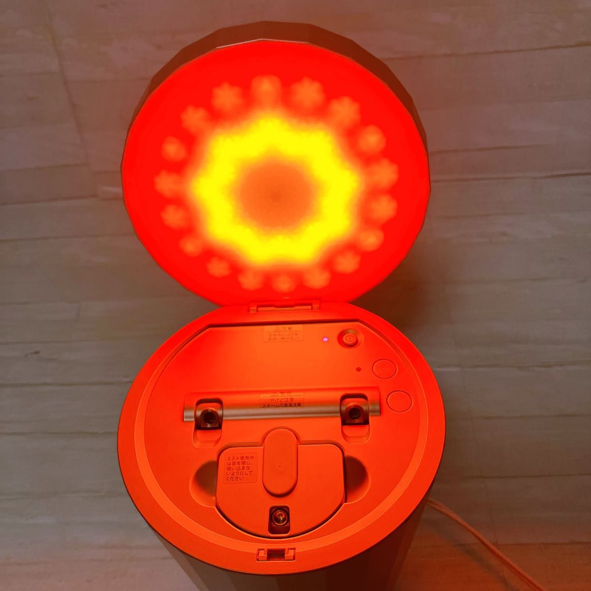 YA-MAN ヤーマン フォトスチーマー IS-100P ピンク 家庭用美容器 YA-MAN ヤーマン フォトスチーマー IS-100P ピンク 家庭用美容器