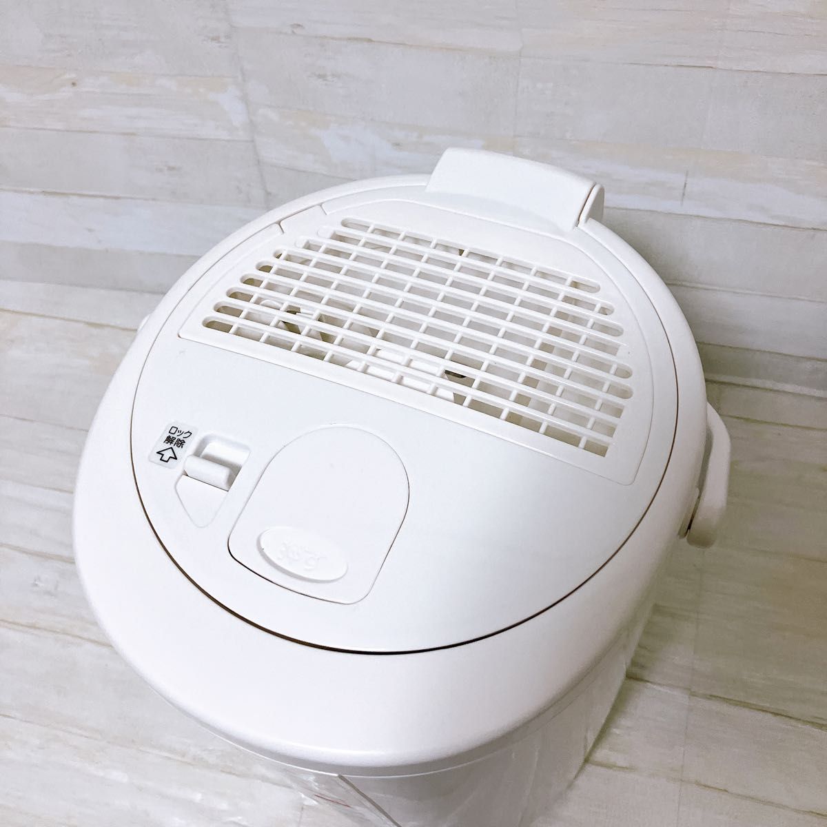 象印 ZOJIRUSHI スチーム式加湿器 EE-RR50-WA ホワイト 2022年製 象印 ZOJIRUSHI スチーム式加湿器 EE-RR50-WA ホワイト 2022年製