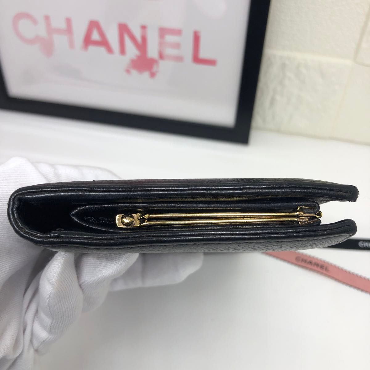 CHANEL シャネル 二つ折り がま口財布 キャビアスキン 長財布 CHANEL シャネル 二つ折り がま口財布 キャビアスキン 長財布