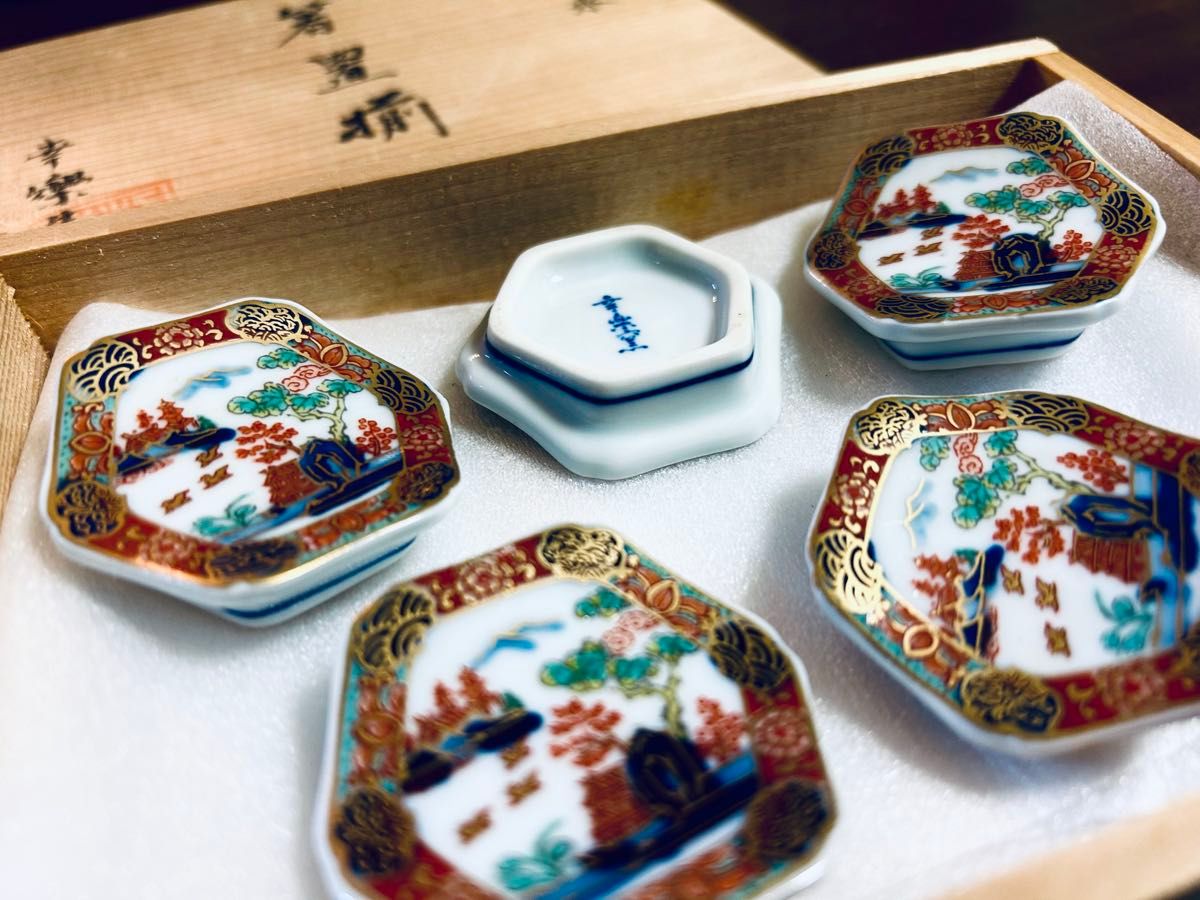 幸楽窯 錦色絵山水箸置 5客セット|Yahoo!フリマ(旧PayPayフリマ) 幸楽窯 錦色絵山水箸置 5客セット|Yahoo!フリマ(旧PayPayフリマ)