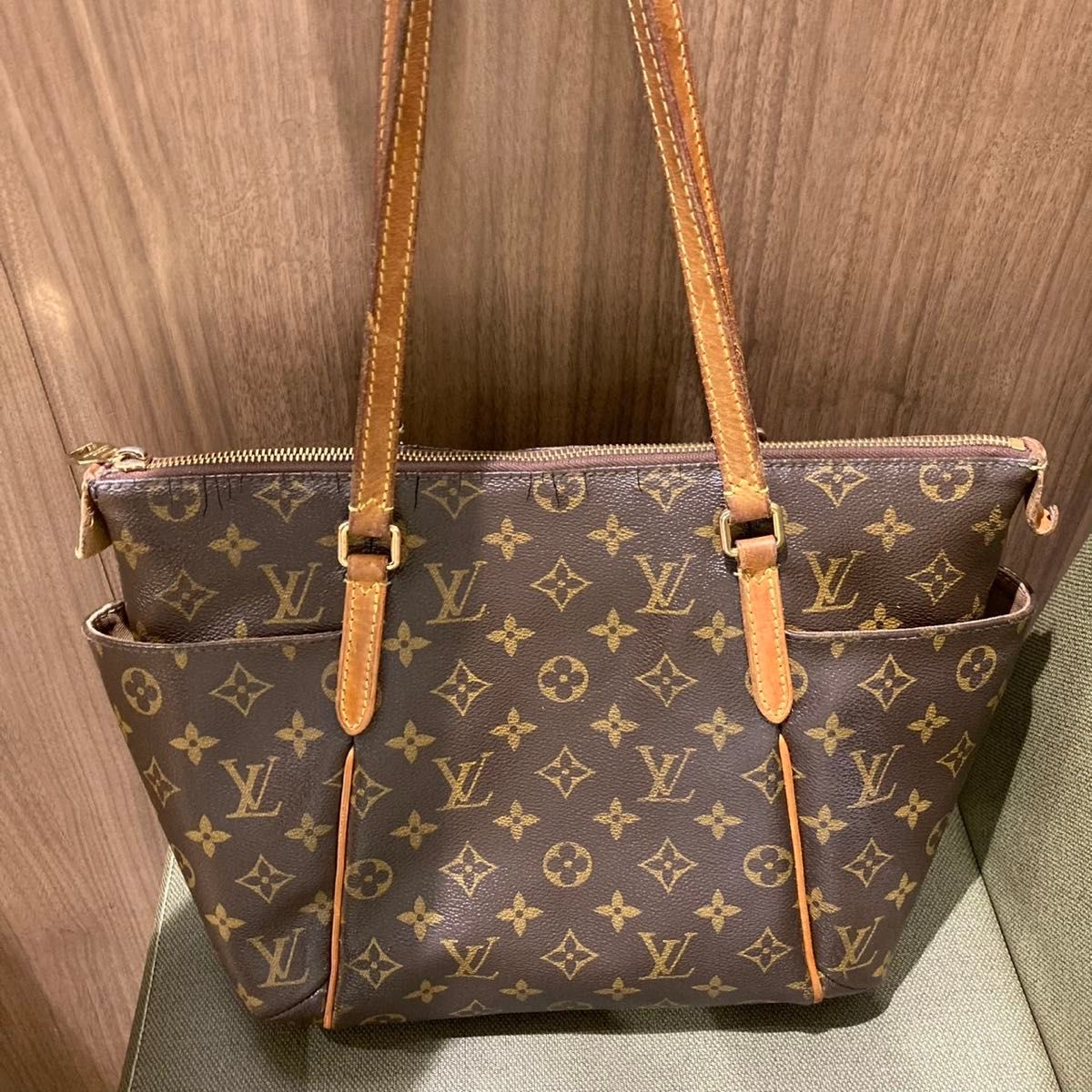 LOUIS VUITTON ルイヴィトン モノグラム トータリーPM トート LOUIS VUITTON ルイヴィトン モノグラム トータリーPM トート