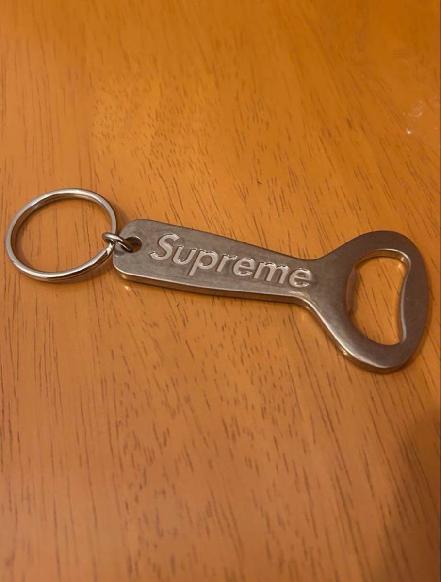 supreme キーホルダー 栓抜き キーリング|Yahoo!フリマ(旧 supreme キーホルダー 栓抜き キーリング|Yahoo!フリマ(旧