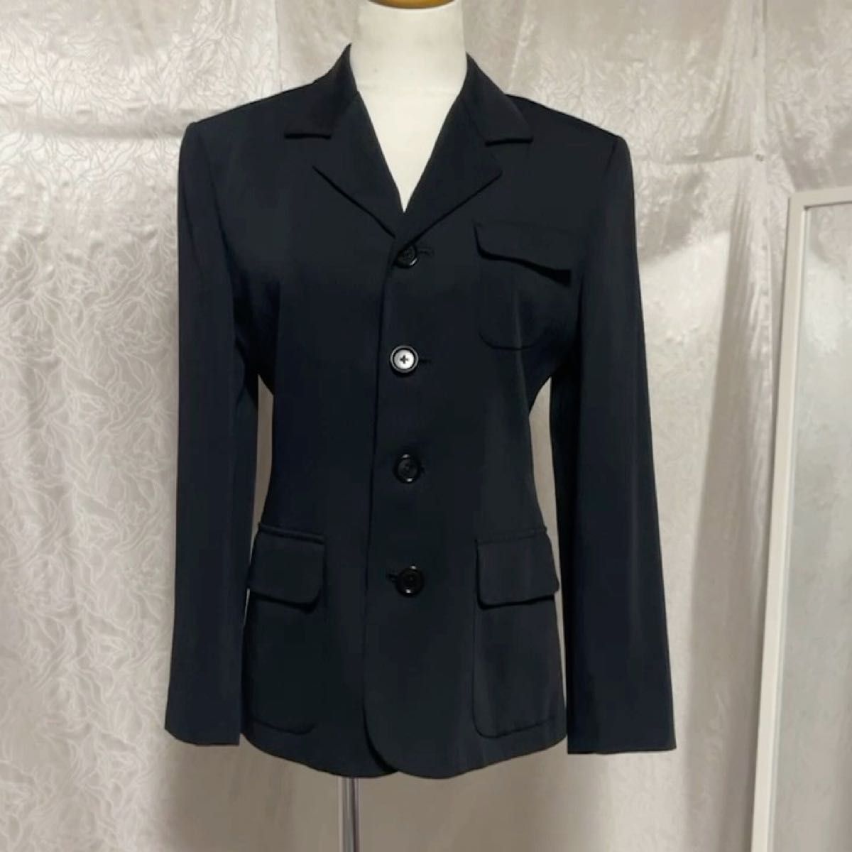 RALPH LAUREN 極美品 シルエット美しいブラックジャケット 9号 テーラードジャケット 黒 ジャケット M L ウール