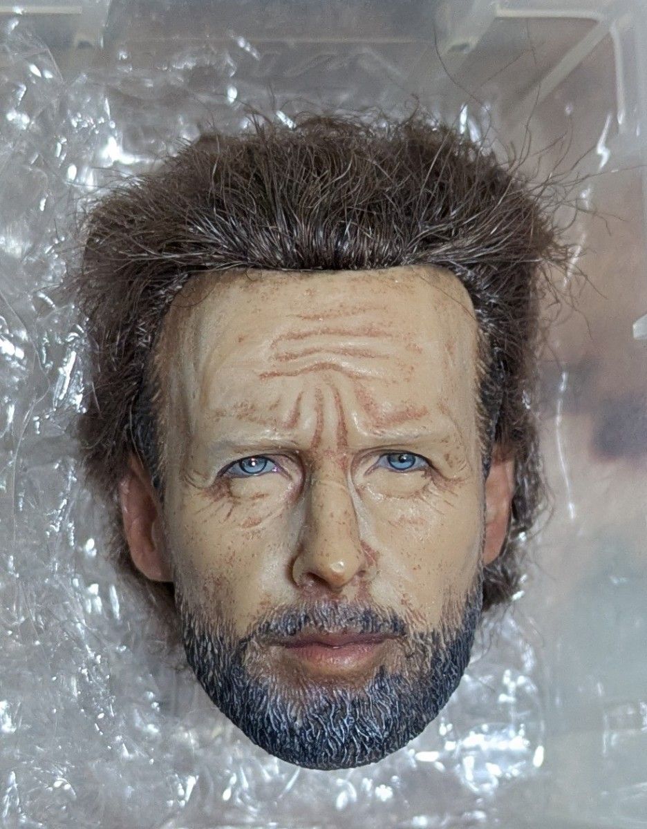 スリーゼロ 1/6 ウォーキングデッド リック カスタムヘッド付き スリーゼロ 1/6 ウォーキングデッド リック カスタムヘッド付き