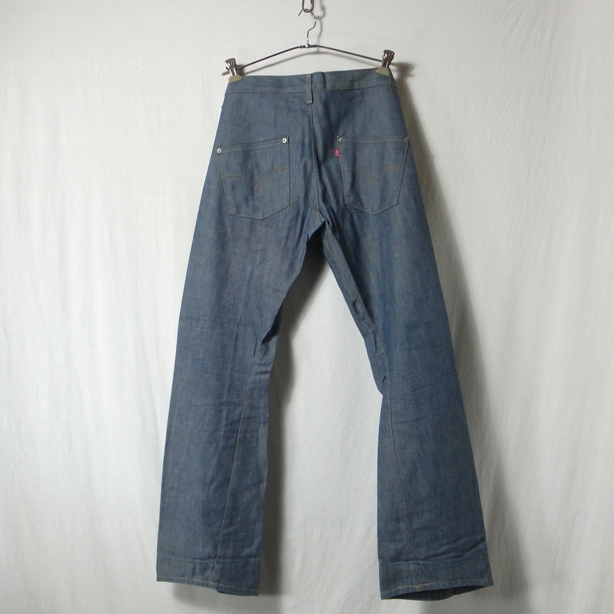 リーバイス エンジニアード ジーンズ 立体裁断 W30 / LEVI'S リーバイス エンジニアード ジーンズ 立体裁断 W30 / LEVI'S