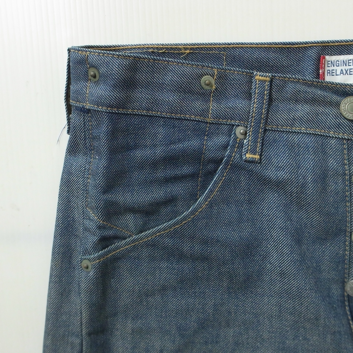 リーバイス エンジニアード ジーンズ 立体裁断 W30 / LEVI'S リーバイス エンジニアード ジーンズ 立体裁断 W30 / LEVI'S