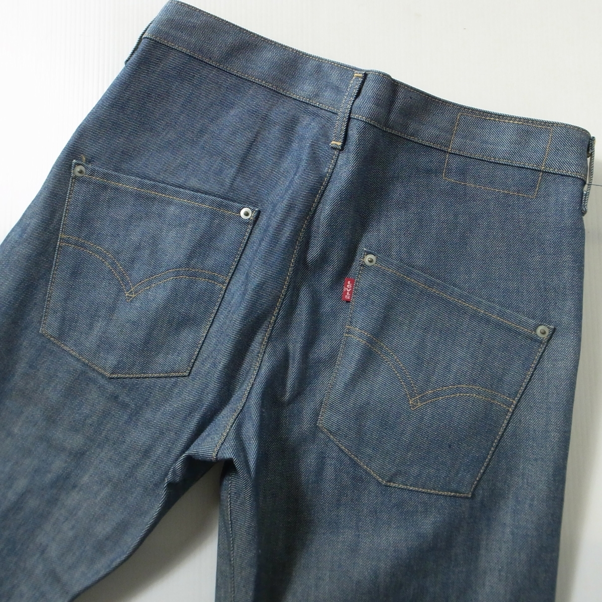 リーバイス エンジニアード ジーンズ 立体裁断 W30 / LEVI'S リーバイス エンジニアード ジーンズ 立体裁断 W30 / LEVI'S