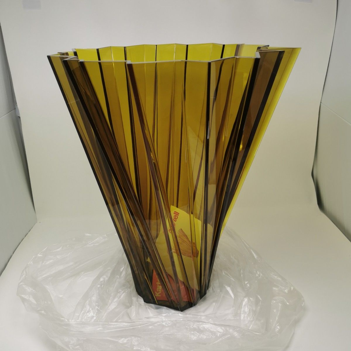 Kartell 大型 フラワーベース 花瓶 置物 花入 花入れ 花器 Kartell 大型 フラワーベース 花瓶 置物 花入 花入れ 花器