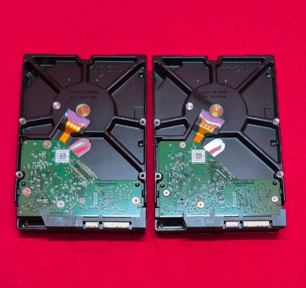 正常判定品/2台/計6TB】WD Red 3TB WD30EFRX 3 5インチ SATA HDD 正常判定品/2台/計6TB】WD Red 3TB WD30EFRX 3 5インチ SATA HDD