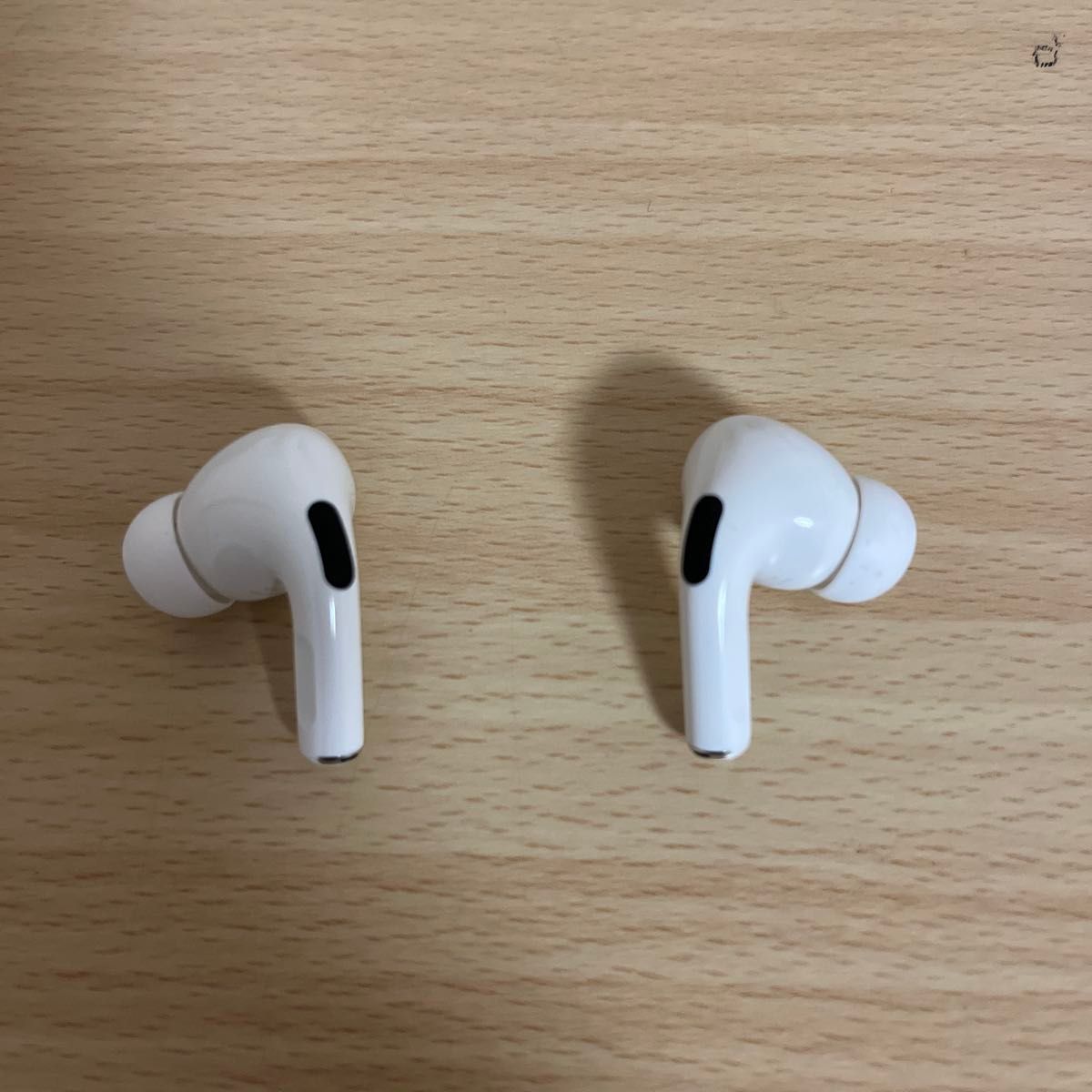 Apple AirPods Pro 第1世代 第一世代 A2190 A2083 A2084 正規品 Apple AirPods Pro 第1世代 第一世代 A2190 A2083 A2084 正規品