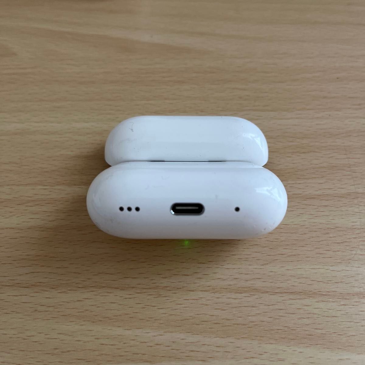 Apple AirPods Pro 第2世代 MTJV3J/A ワイヤレスイヤホン 0415 Apple AirPods Pro 第2世代 MTJV3J/A ワイヤレスイヤホン 0415