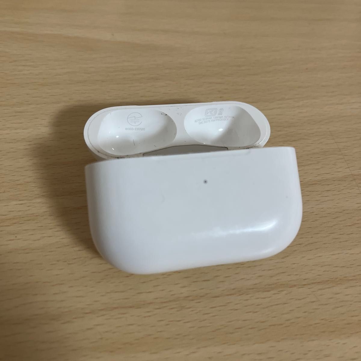 ② Apple AirPods Pro 第2世代 MQD83J/A ワイヤレスイヤホン ② Apple AirPods Pro 第2世代 MQD83J/A ワイヤレスイヤホン