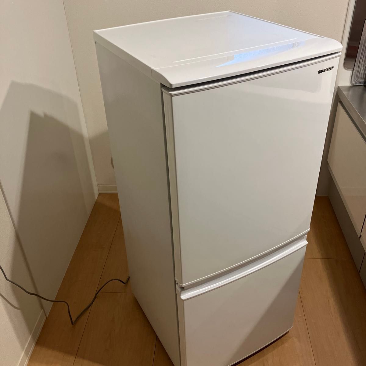 冷凍冷蔵庫 SHARP SJ-C14E-W|Yahoo!フリマ(旧PayPayフリマ) 冷凍冷蔵庫 SHARP SJ-C14E-W|Yahoo!フリマ(旧PayPayフリマ)