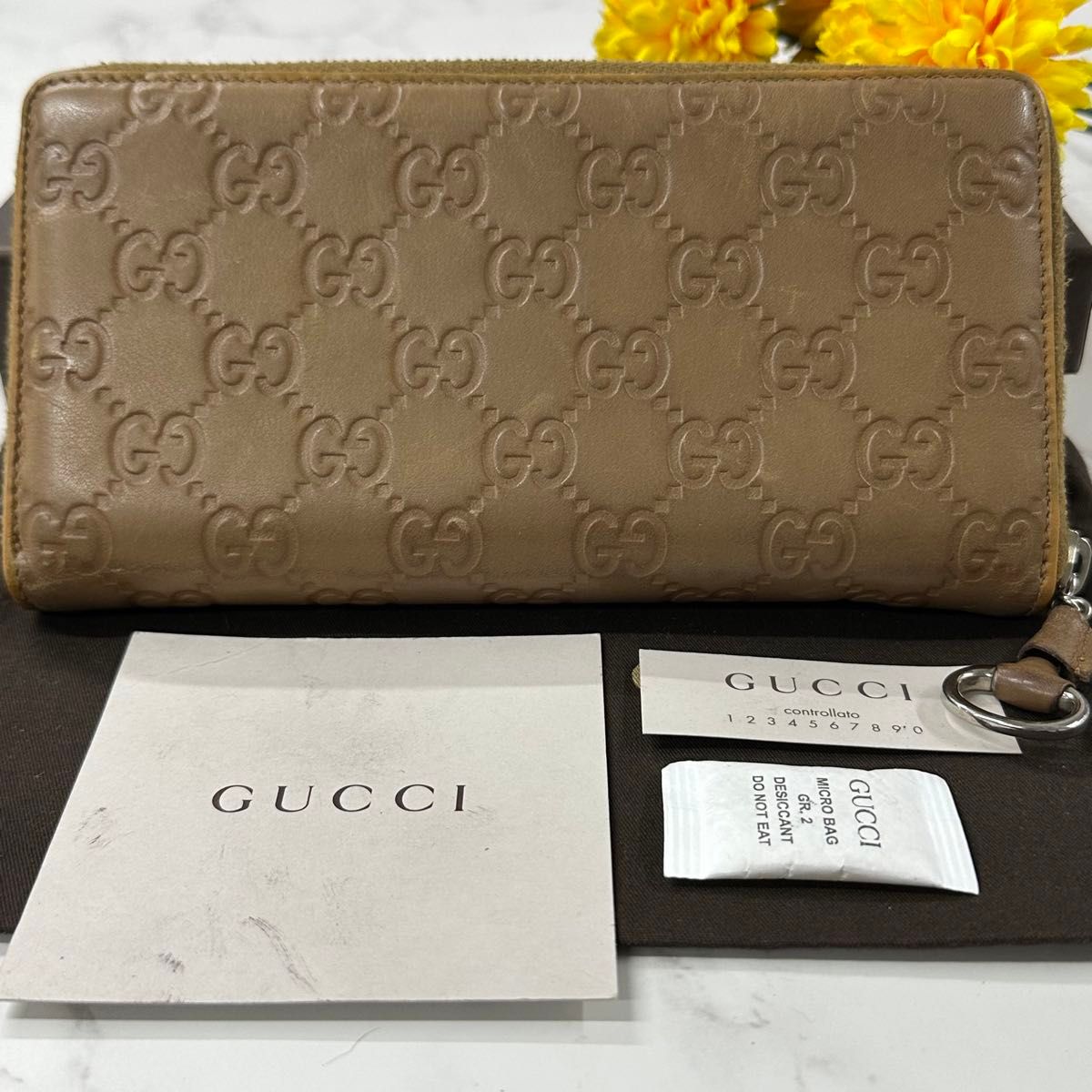 新品同様 グッチ GUCCI 財布 長財布 シマレザー シグネチャー 新品同様 グッチ GUCCI 財布 長財布 シマレザー シグネチャー