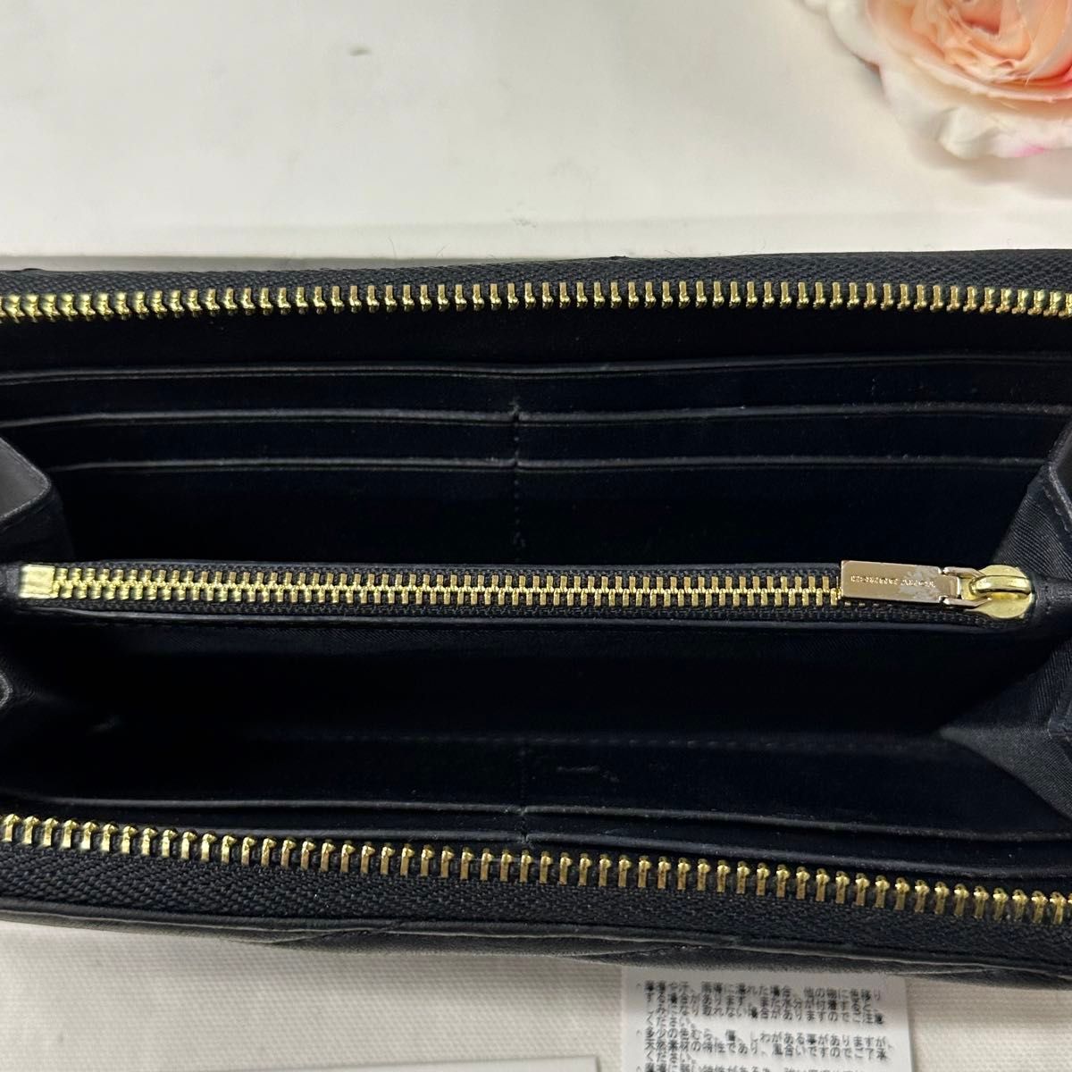 新品同様 トリーバーチ TORYBURCH 財布 長財布 キルティング 新品同様 トリーバーチ TORYBURCH 財布 長財布 キルティング