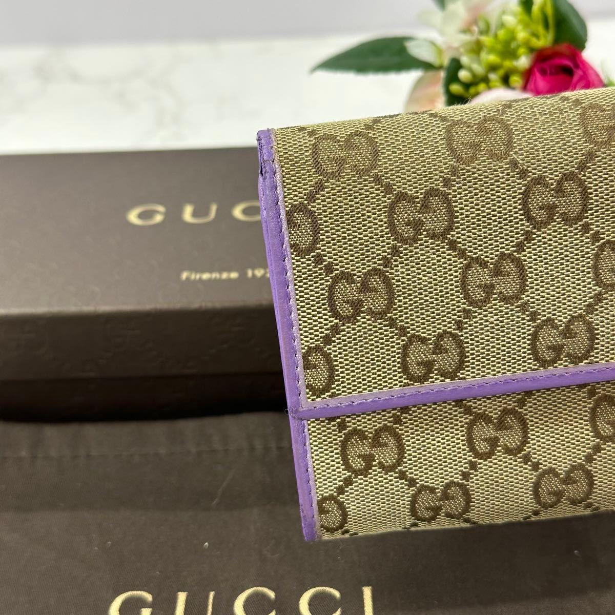 新品同様 グッチ GUCCI 財布 長財布 GGキャンバス ラブリー 新品同様 グッチ GUCCI 財布 長財布 GGキャンバス ラブリー