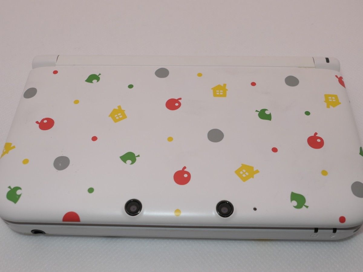 中古 ニンテンドー 3DS LL とびだせ どうぶつの森パック 外箱付 中古 ニンテンドー 3DS LL とびだせ どうぶつの森パック 外箱付