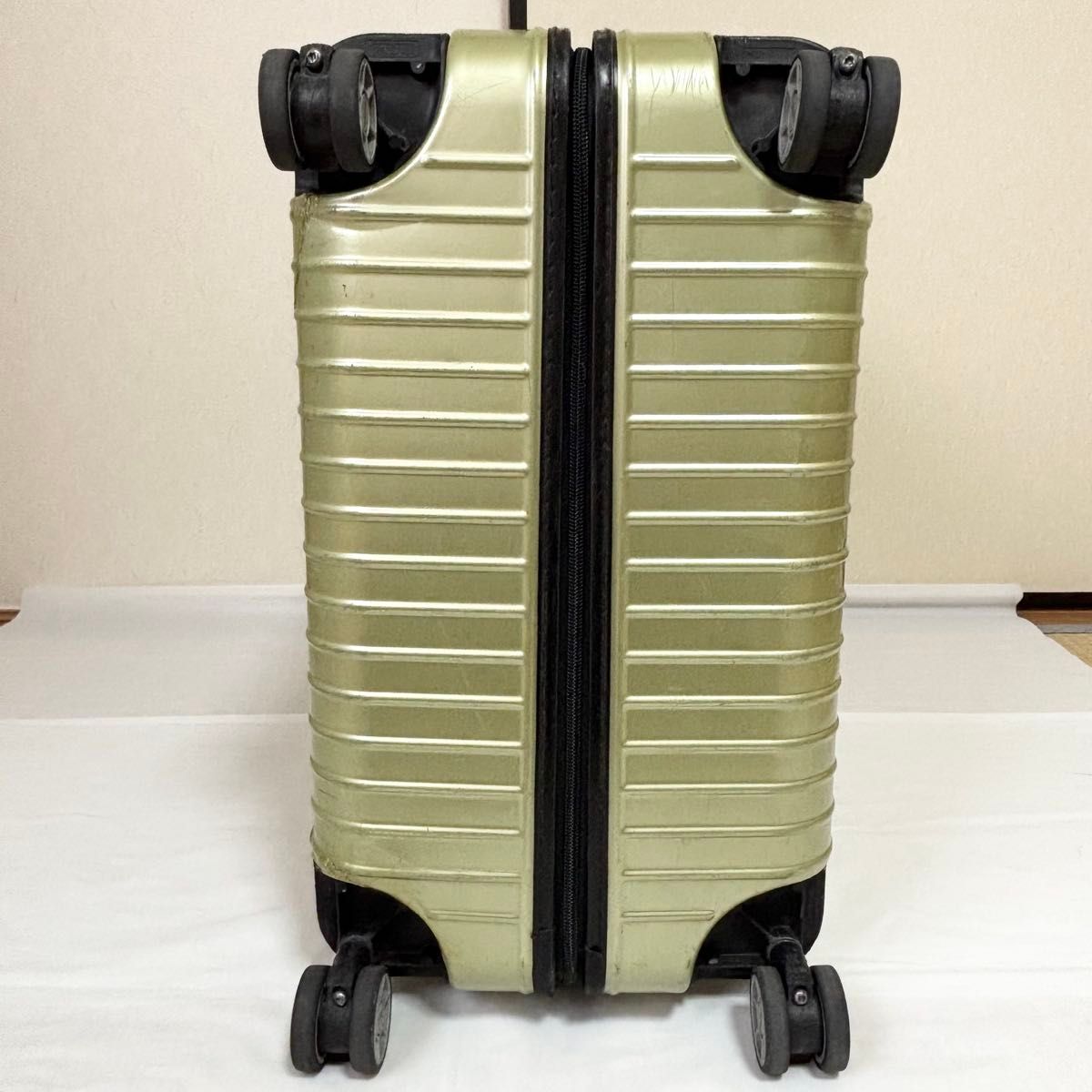 RIMOWA リモワ・サルサエアー スーツケース キャリーケース 4輪 RIMOWA リモワ・サルサエアー スーツケース キャリーケース 4輪
