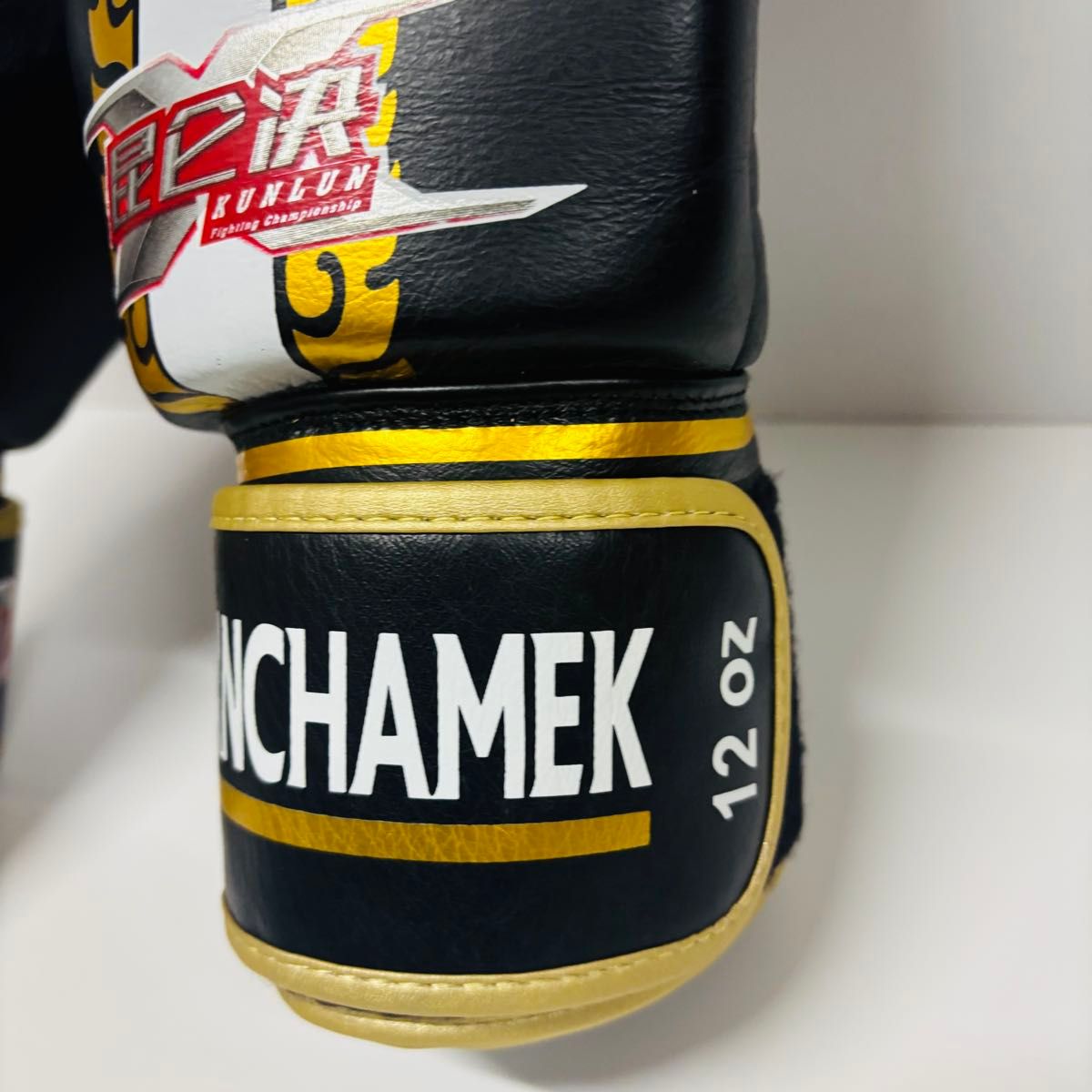 レア】BANCHAMEK GYM ブアカーオ キックボクシンググローブ12oz レア】BANCHAMEK GYM ブアカーオ キックボクシンググローブ12oz