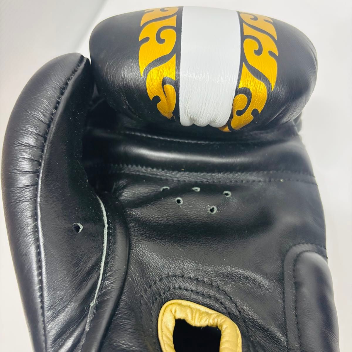 レア】BANCHAMEK GYM ブアカーオ キックボクシンググローブ12oz レア】BANCHAMEK GYM ブアカーオ キックボクシンググローブ12oz