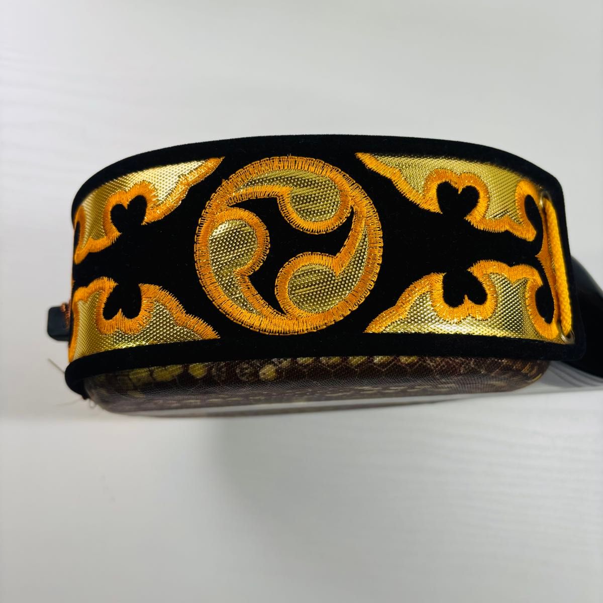 美品】沖縄三線 三味線 人工皮 蛇柄 セット ケース付き|Yahoo 美品】沖縄三線 三味線 人工皮 蛇柄 セット ケース付き|Yahoo
