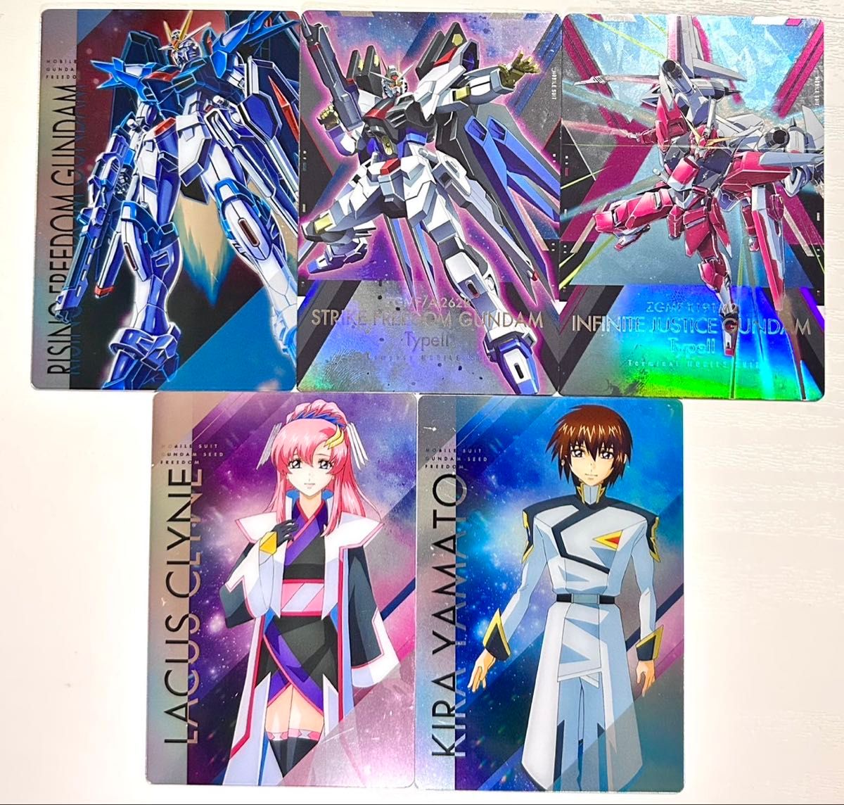 機動戦士ガンダムSEED FREEDOM ウエハースカード 24枚セット 機動戦士ガンダムSEED FREEDOM ウエハースカード 24枚セット