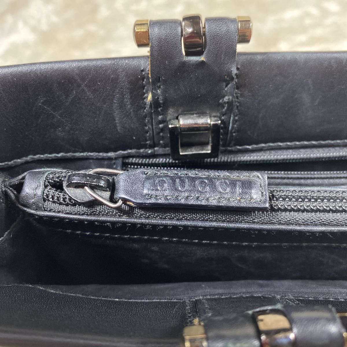 GUCCI グッチ ハンドバック ショルダーバック 2way レザー A4 可 GUCCI グッチ ハンドバック ショルダーバック 2way レザー A4 可