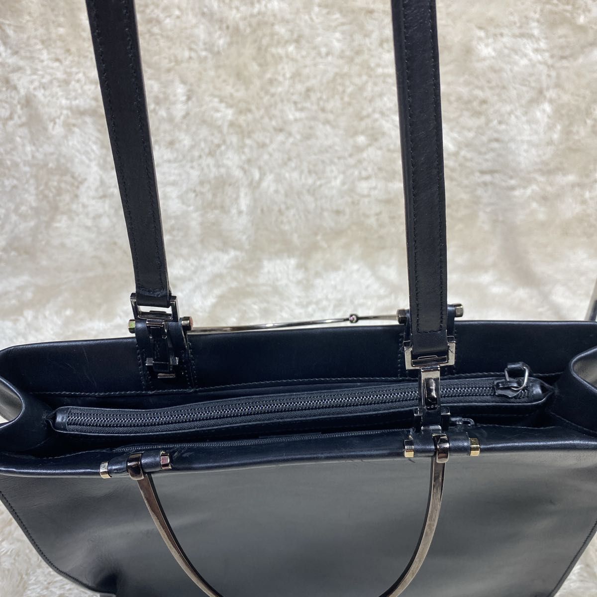 GUCCI グッチ ハンドバック ショルダーバック 2way レザー A4 可 GUCCI グッチ ハンドバック ショルダーバック 2way レザー A4 可