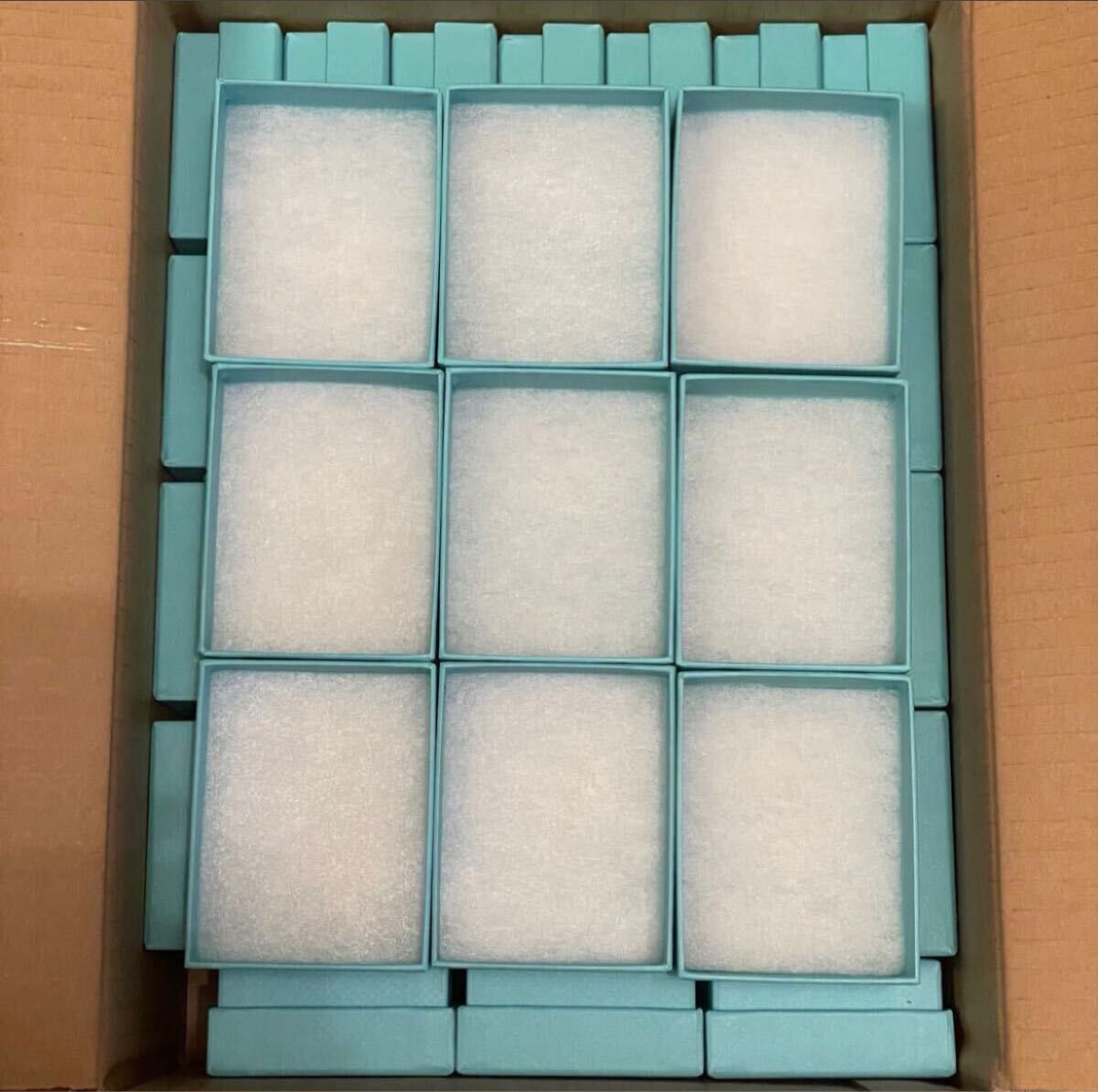 新品・未使用・現行品】TIFFANY ティファニー 空箱 巾着 50 新品・未使用・現行品】TIFFANY ティファニー 空箱 巾着 50