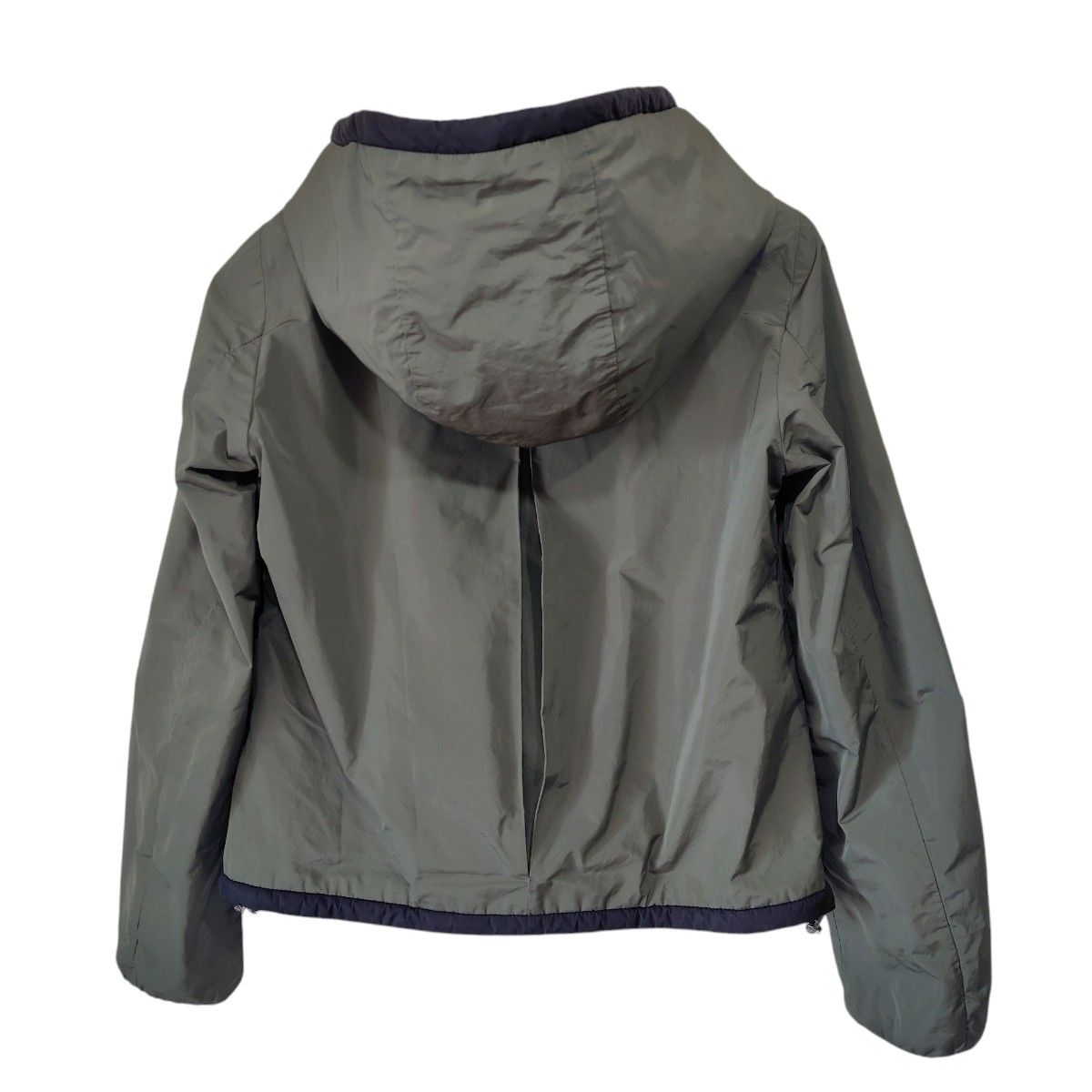MONCLER モンクレール Coignet フード付ナイロンジャケット MONCLER モンクレール Coignet フード付ナイロンジャケット