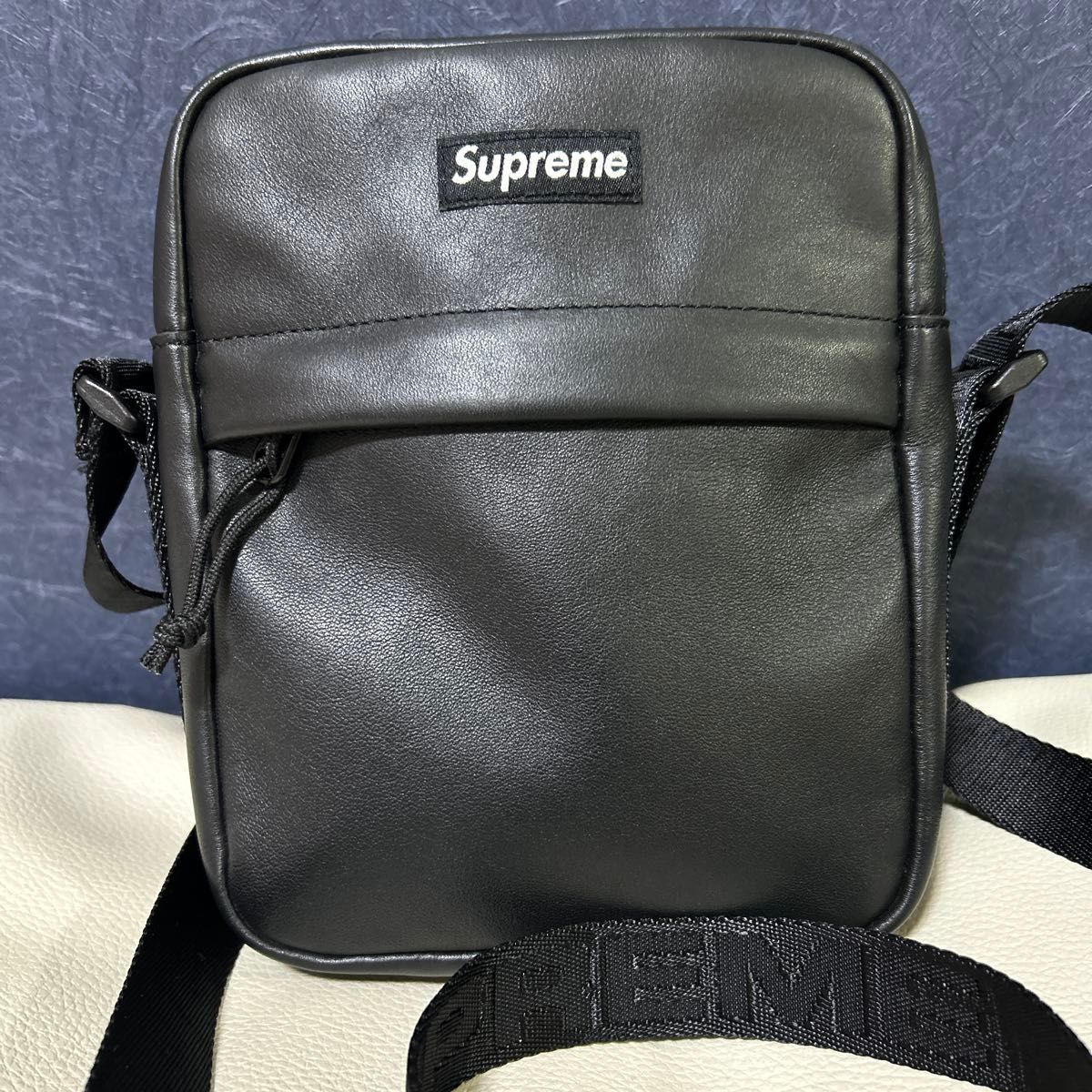 Supreme Leather Shoulder bag ブラック24FW|Yahoo!フリマ(旧 Supreme Leather Shoulder bag ブラック24FW|Yahoo!フリマ(旧