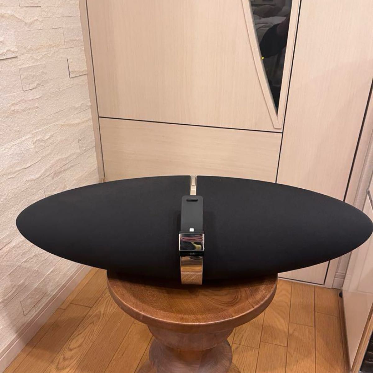 B&W Bowers&Wilkins スピーカーZeppelin 美品 オマケ有|Yahoo B&W Bowers&Wilkins スピーカーZeppelin 美品 オマケ有|Yahoo