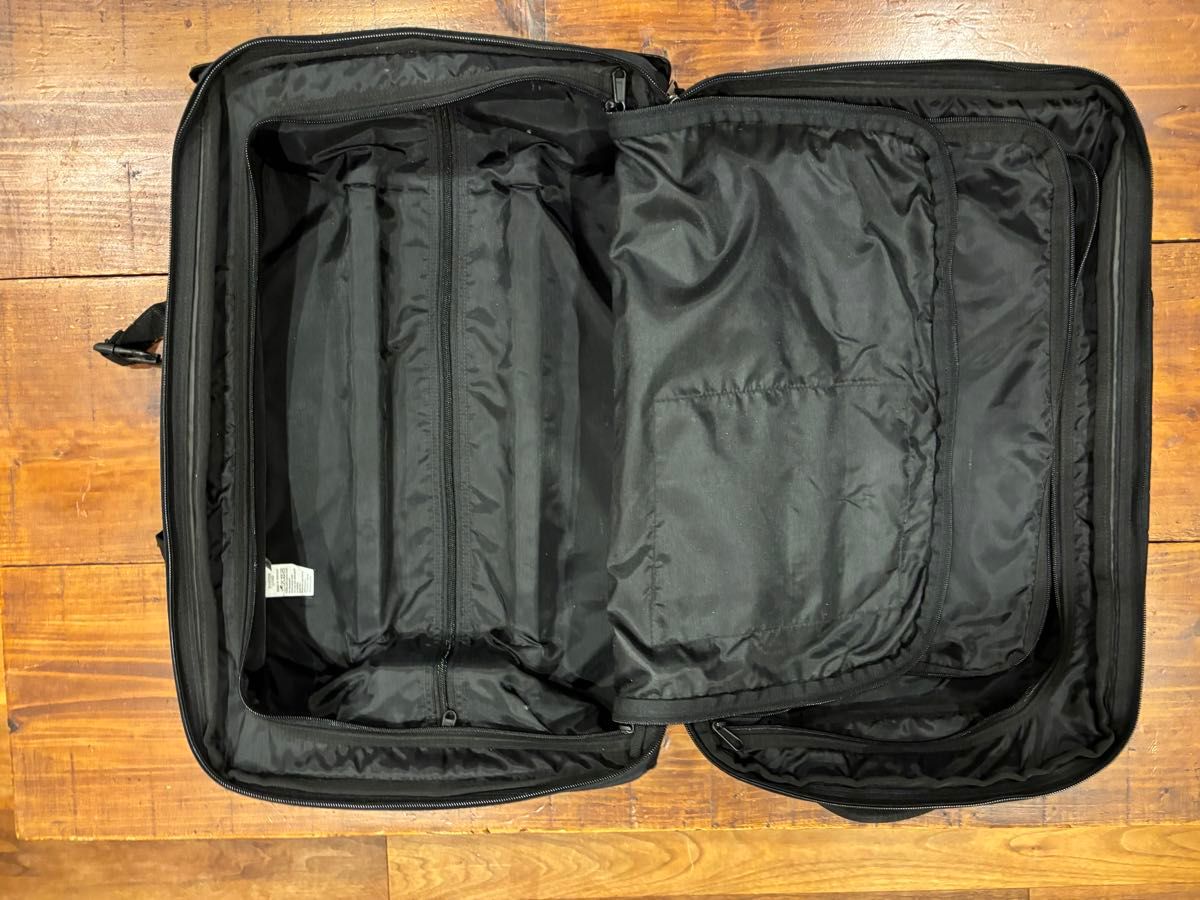 訳あり】Eastpak イーストパック トロリー Strapverz S 42L 訳あり】Eastpak イーストパック トロリー Strapverz S 42L