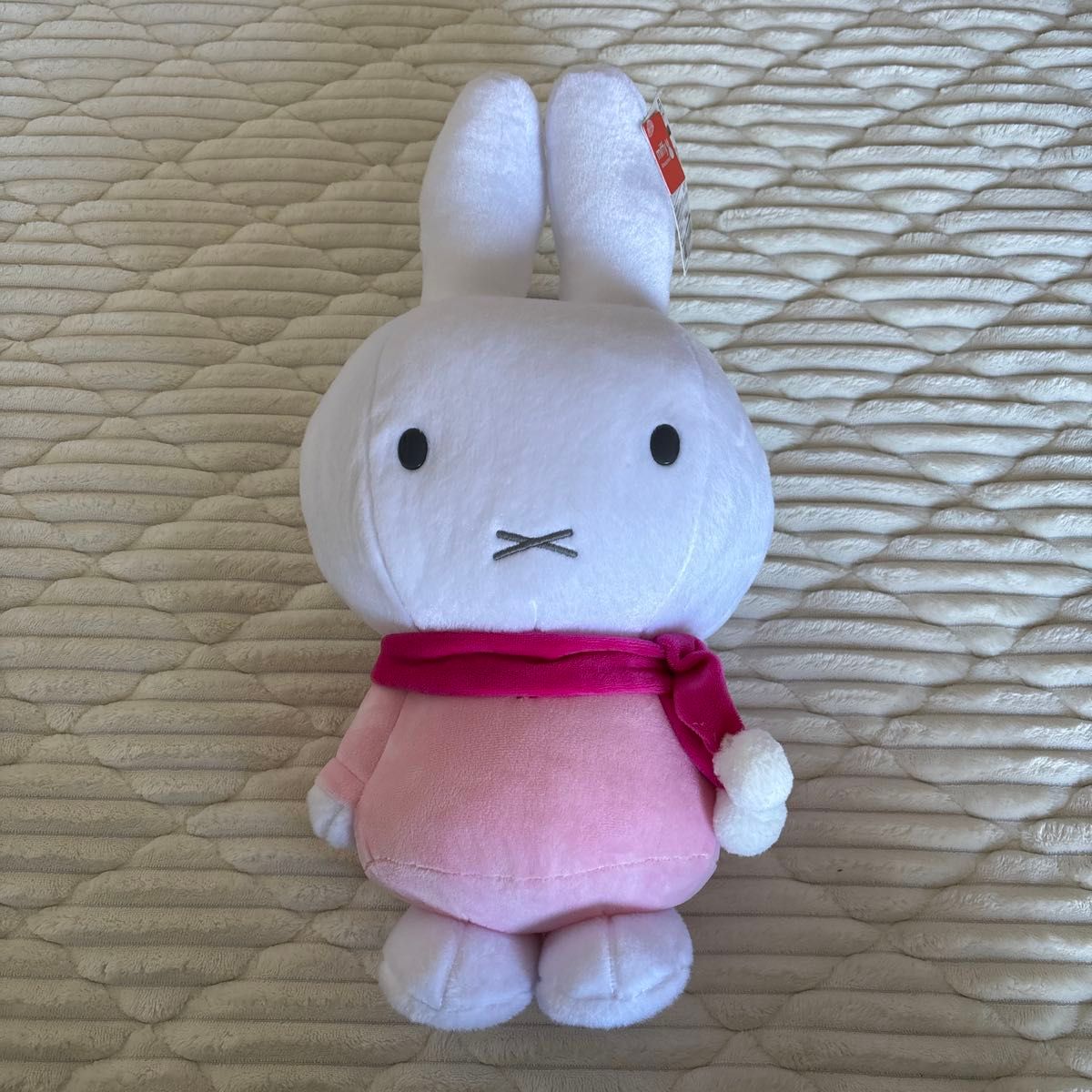 miffy 特大サイズぬいぐるみ ポンポンマフラー|Yahoo!フリマ miffy 特大サイズぬいぐるみ ポンポンマフラー|Yahoo!フリマ