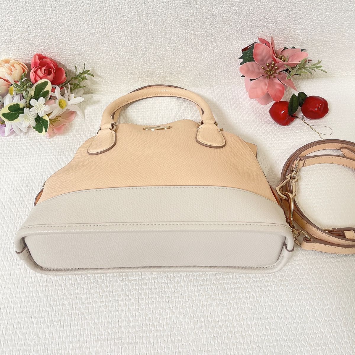 美品】COACH コーチ ショルダーバッグ 2WAY ハンドバッグ 斜め 美品】COACH コーチ ショルダーバッグ 2WAY ハンドバッグ 斜め