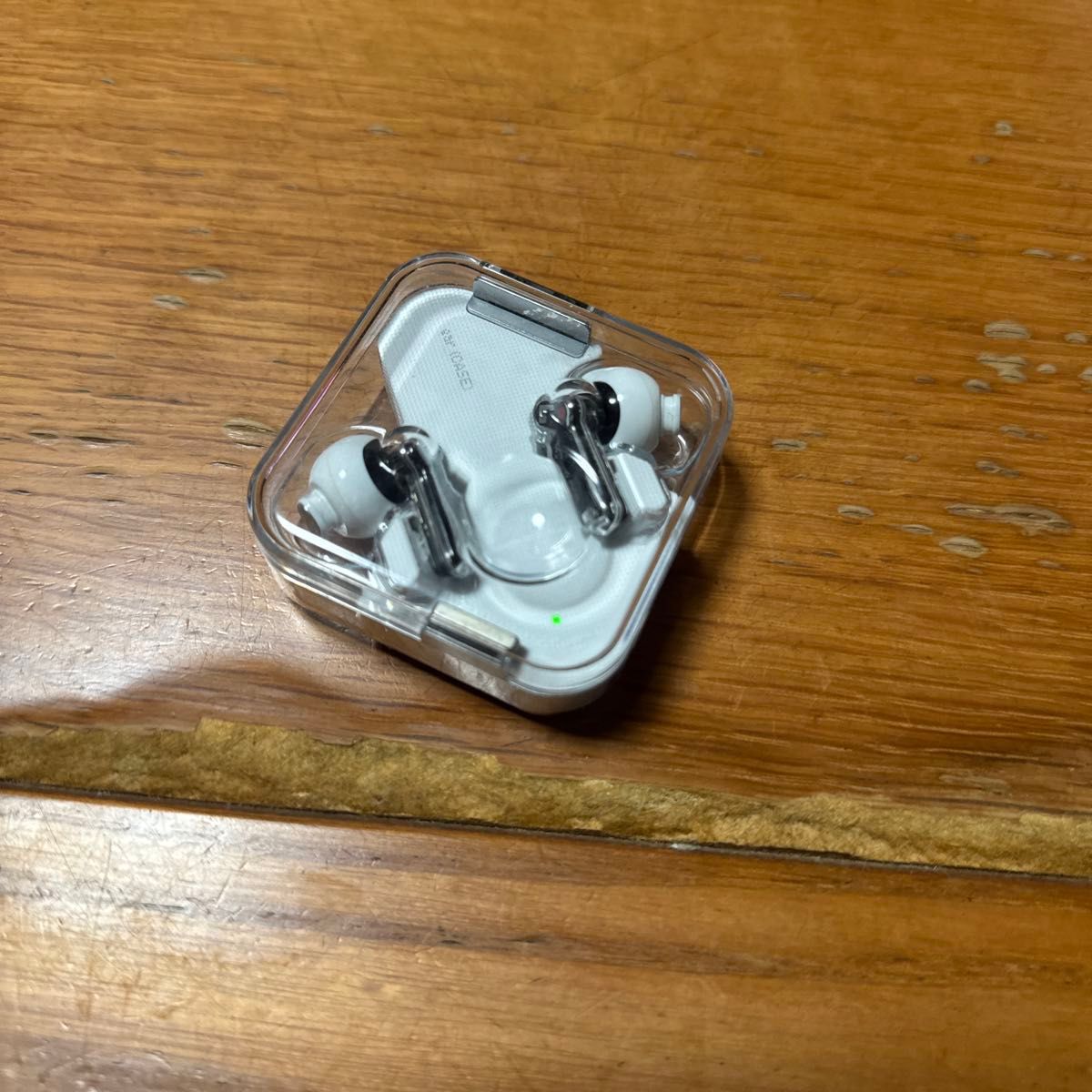 Nothing ear (1) 中古品 イヤーピースなし ワイヤレスイヤホン Nothing ear (1) 中古品 イヤーピースなし ワイヤレスイヤホン