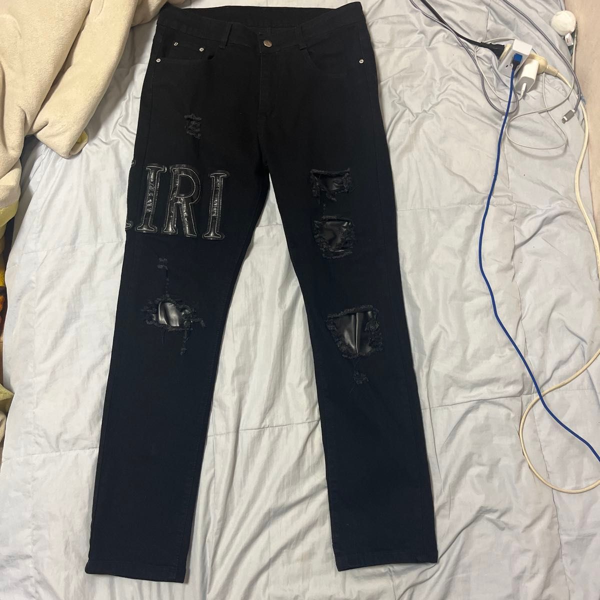 AMIRI スリムフィット デニム ダメージ ジーンズ|Yahoo!フリマ AMIRI スリムフィット デニム ダメージ ジーンズ|Yahoo!フリマ