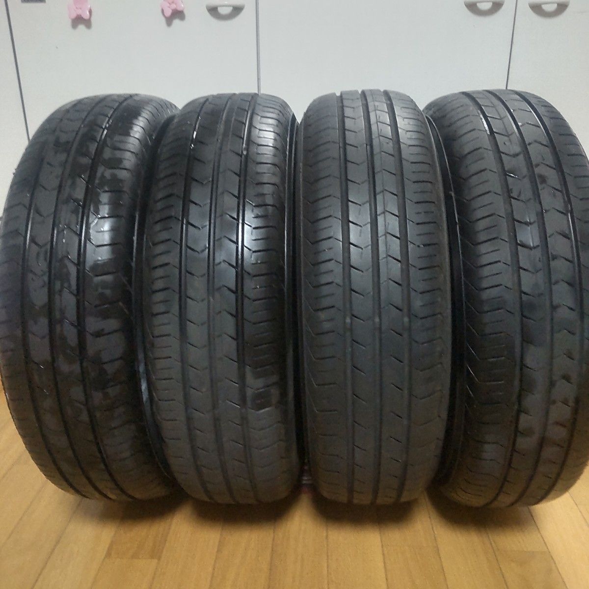 ヨコハマ ブルーアースFE AE30 165/65R15 81S 日本製 4本セット ヨコハマ ブルーアースFE AE30 165/65R15 81S 日本製 4本セット