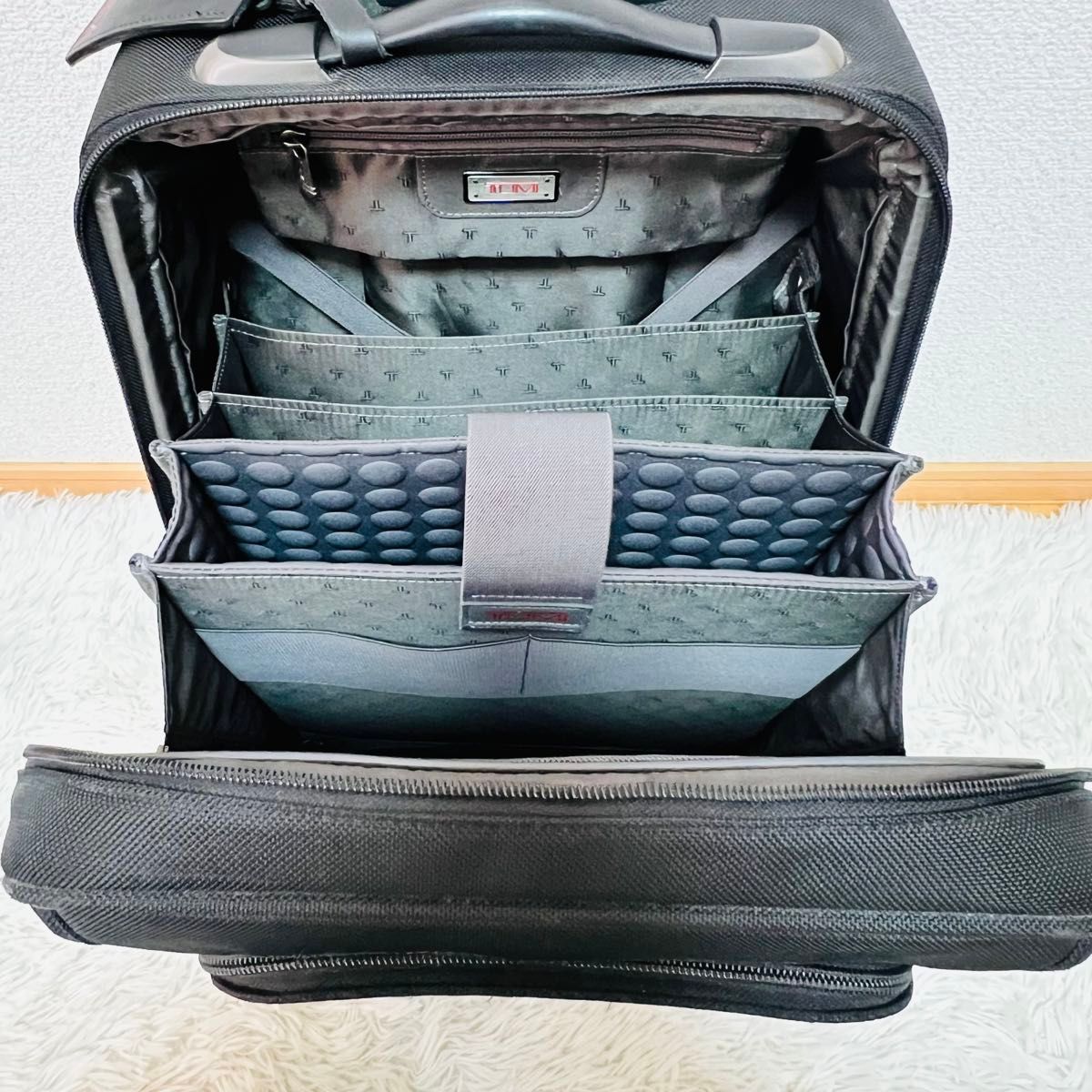 TUMI キャリーケース 26105D4 2輪 機内持ち込み可能|Yahoo TUMI キャリーケース 26105D4 2輪 機内持ち込み可能|Yahoo