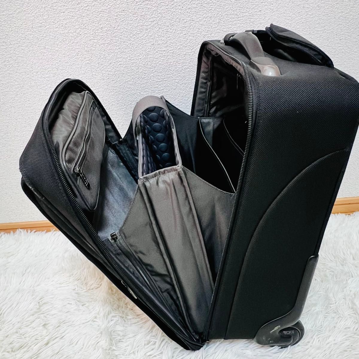 TUMI キャリーケース 26105D4 2輪 機内持ち込み可能|Yahoo TUMI キャリーケース 26105D4 2輪 機内持ち込み可能|Yahoo