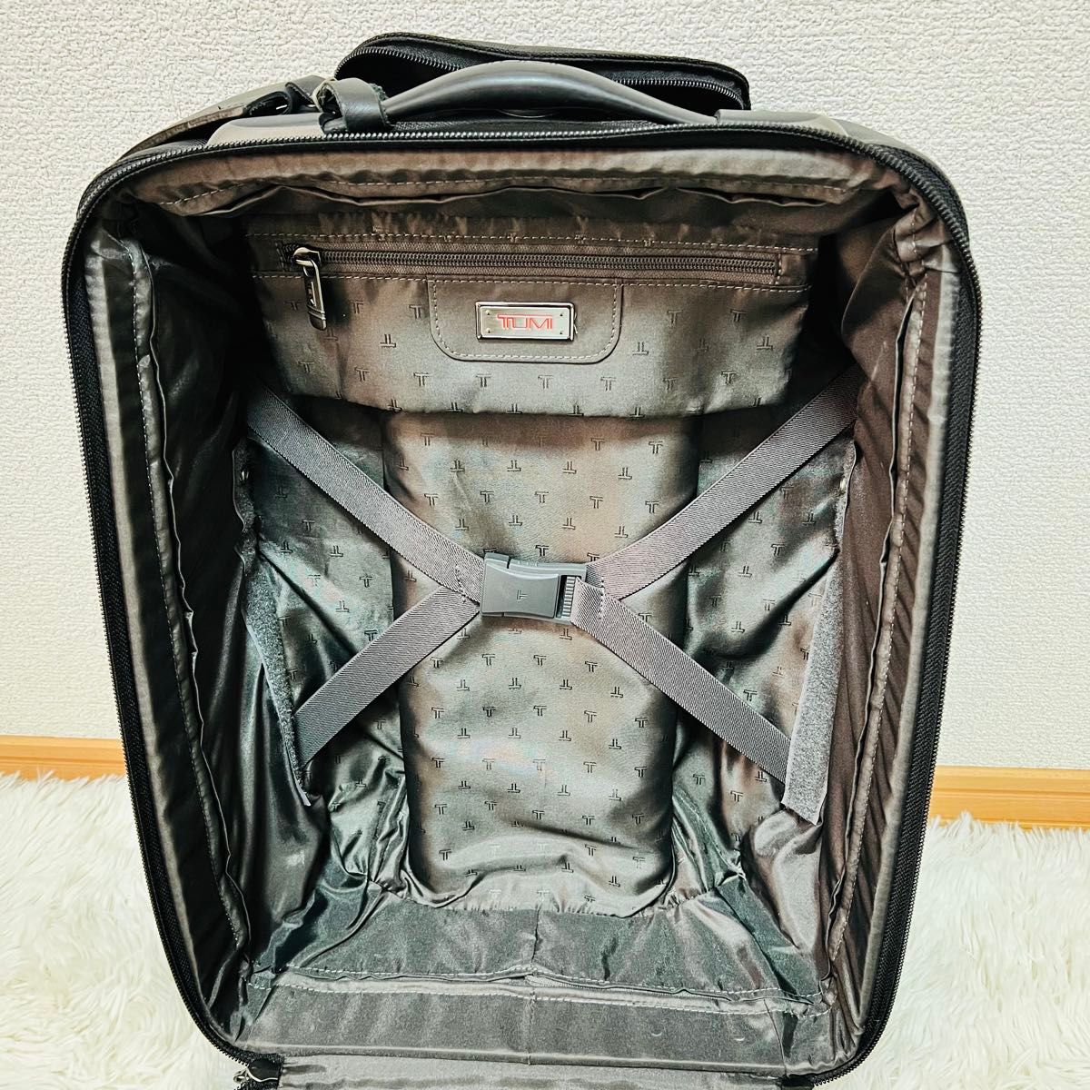 TUMI キャリーケース 26105D4 2輪 機内持ち込み可能|Yahoo TUMI キャリーケース 26105D4 2輪 機内持ち込み可能|Yahoo