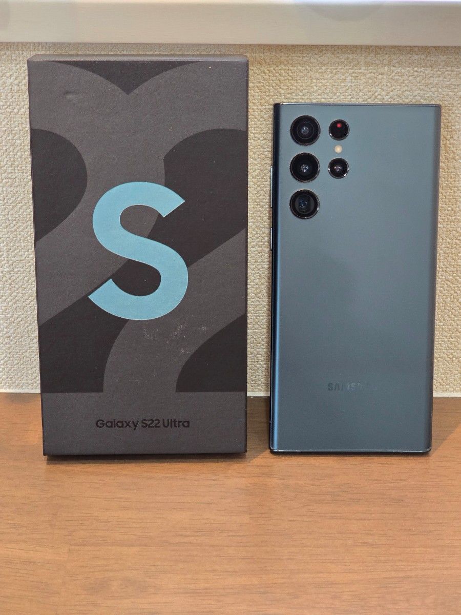 Galaxy S22 ultra 256GB SM-S9080 香港版 グリーン レア 貴重品 Galaxy S22 ultra 256GB SM-S9080 香港版 グリーン レア 貴重品